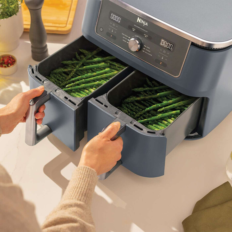 ninja max 6-in-1 dual zone airfryer 95l – cyber space dz400ukcyd