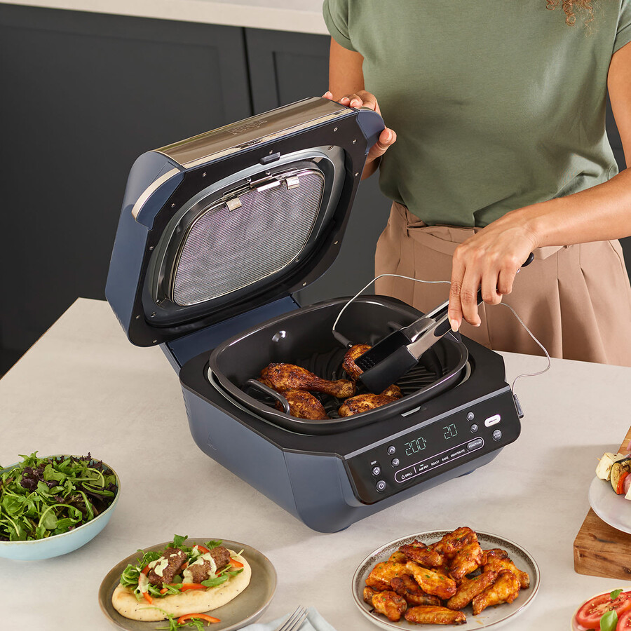 ninja 5-in-1 grill airfryer - cyber space eg351ukcyd