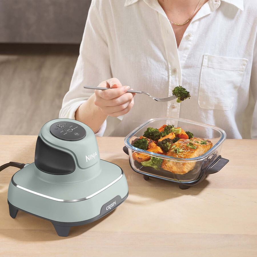 ninja crispi 4-in-1 draagbare glazen airfryer - saliegroen - familieset