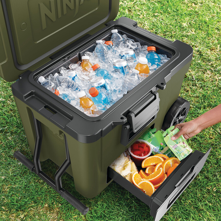 ninja frostvault 45qt42l koelbox op wielen met droogzone – olijfgroen fb245euukdbgn