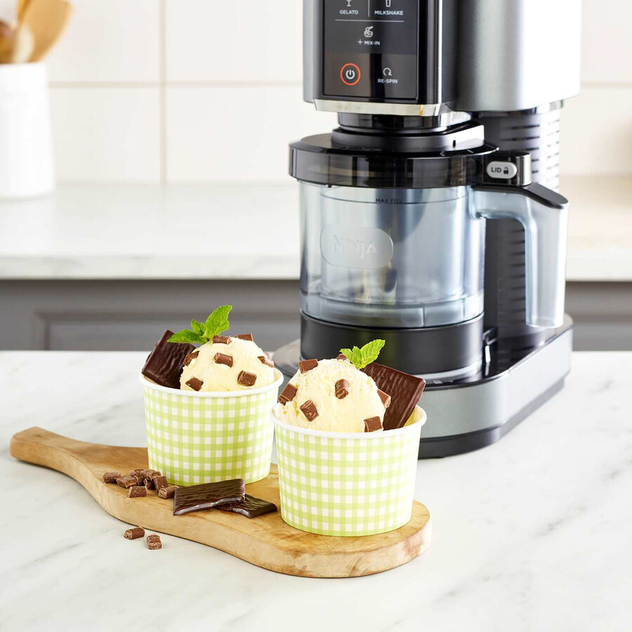 ninja creami ijs- en bevroren dessertmaker set van 6 bakjes met deksels in verschillende kleuren